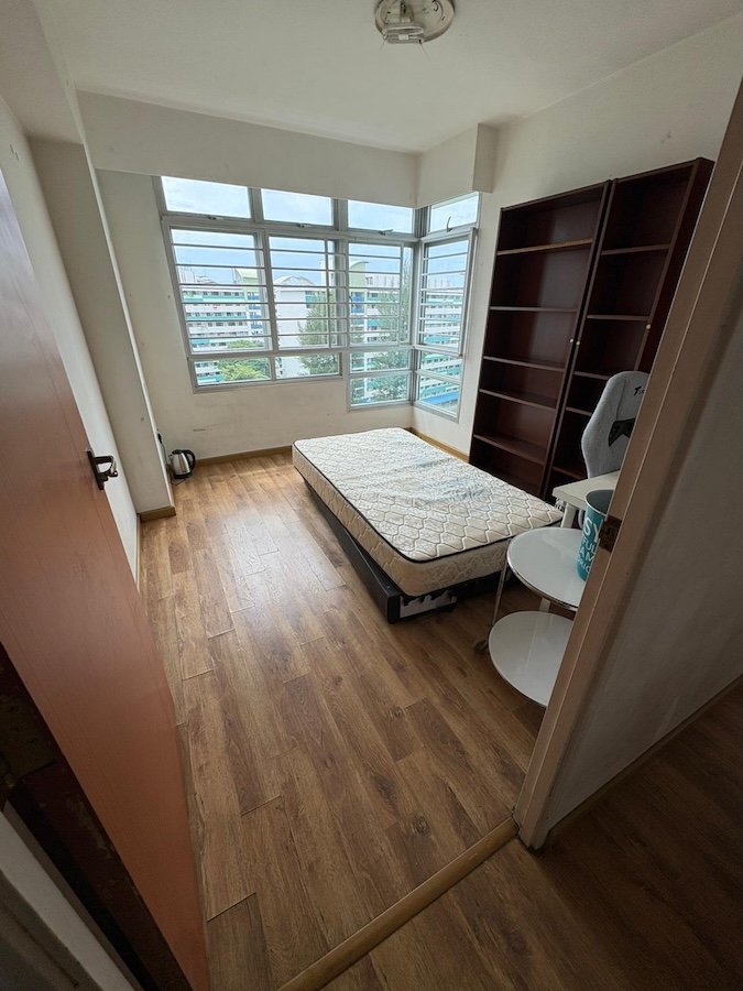 Home Bedroom 1 with existing floor.